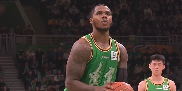 hth sports-输给宏远30分！杨鸣中肯点评，指出了辽宁队输球主要原因