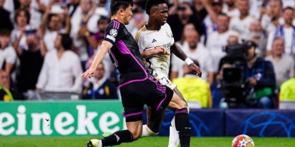 华体会体育-【观察】拜仁堆后卫自寻死路，图赫尔用废多少好棋子