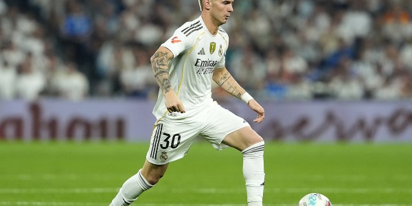 记者：阿根廷想让马斯坦托诺参加U20世界杯，决定权在皇马手中